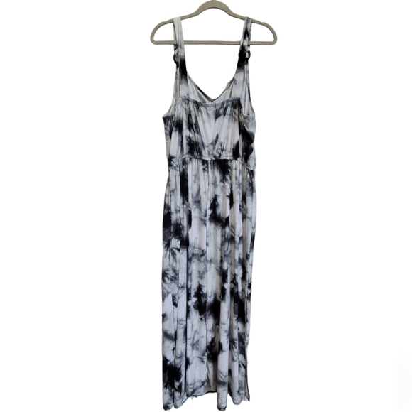 2X Tie Dye Black White Sleeveless Maxi Dress with Side Slits - Picture 3 of 6